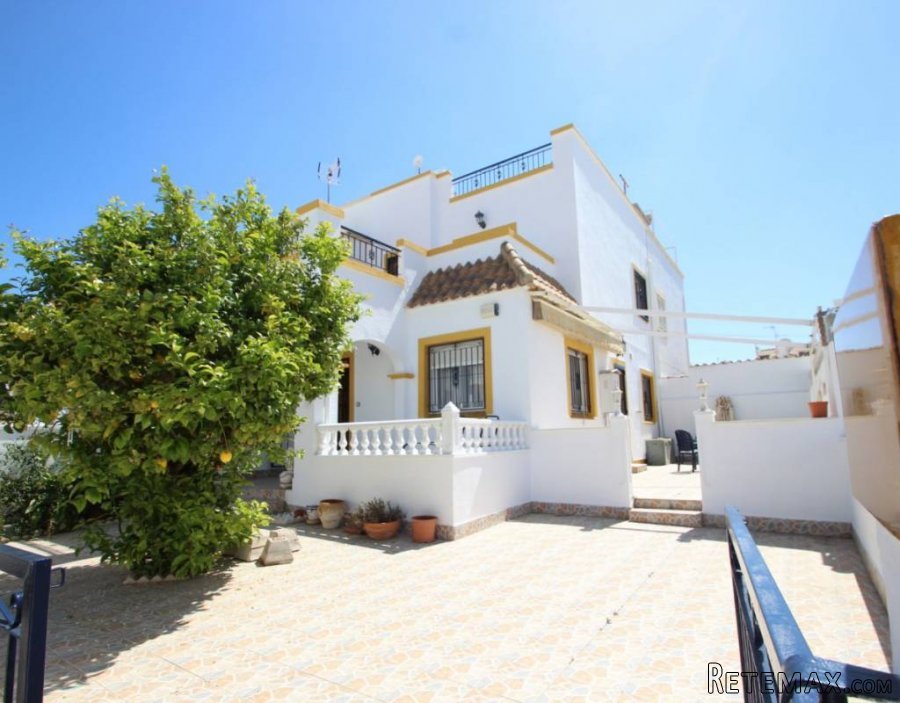TORREVIEJA-ZONA CARREFOUR.- JARDÍN DEL MAR OPORTUNIDAD!!..