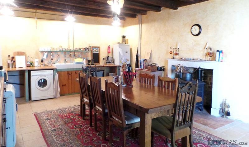 4 Bedroom House With Private Garden And.. - 2
