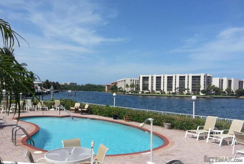 711 Ne Harbour Ter #313, Boca Raton, FL.. - 2