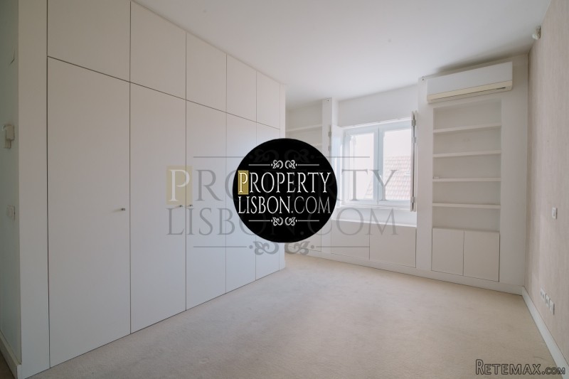 T3 Lisbon Apartment with Office Room.. - 2