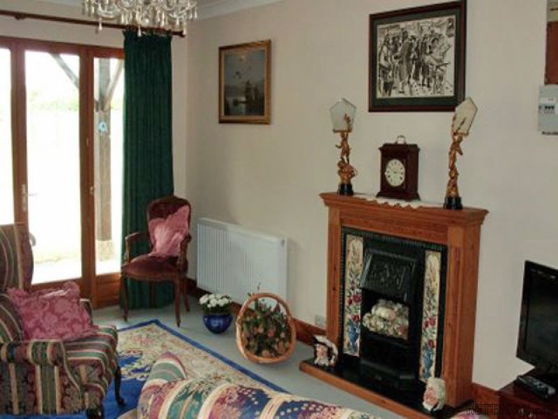 Excellent 3-Bedroomed Single-Storey.. - 2