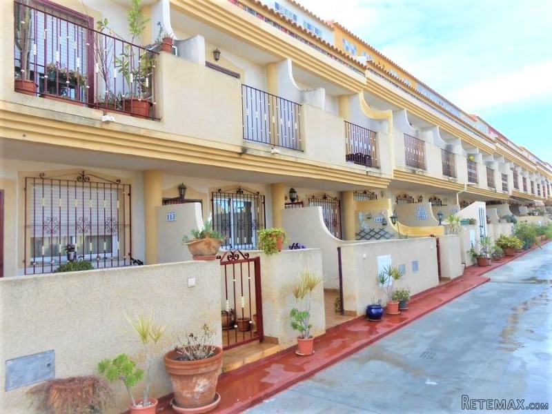 Playa Flamenca 3 Beds Townhouse Ag0247 - 2
