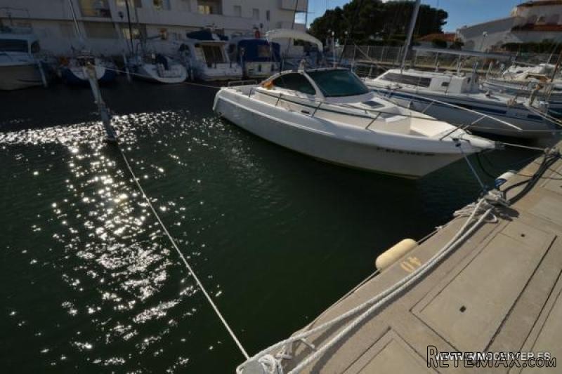 ROSES SANTA MARGARIDA: Mooring of 8 x 3..