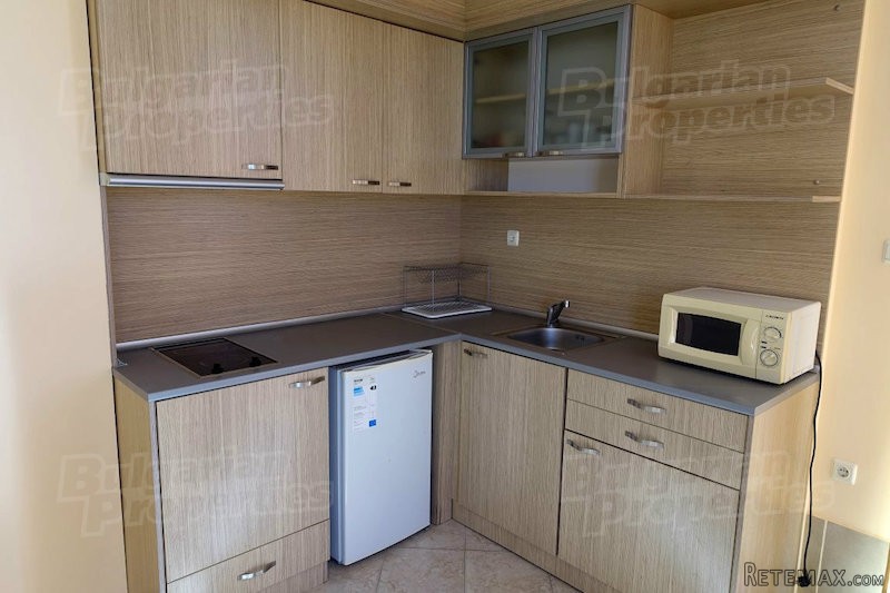 Cozy And Spacious Apartment Just 250 M.. - 2