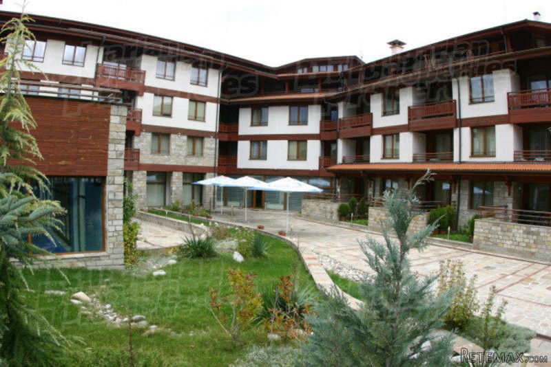 Elegantly Furnished Apartment Near The..