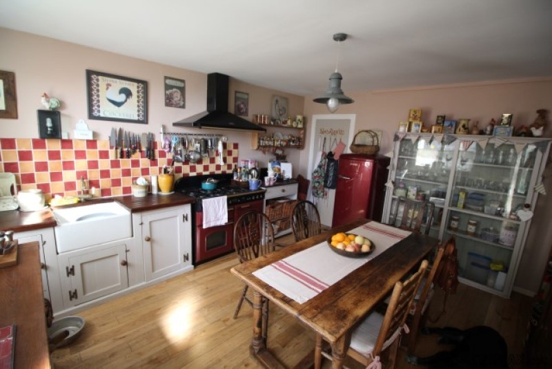 Village House With Five Bedrooms - 2