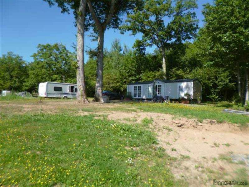 Lake Property In The Haute-Vienne Set.. - 2