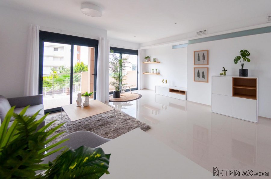 Residencial nuevo en Orihuela Costa. Situado en una..