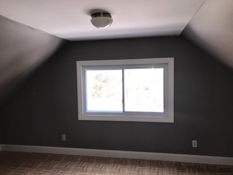 18 Woodmont Rd West Haven, CT, 06516.. - 2