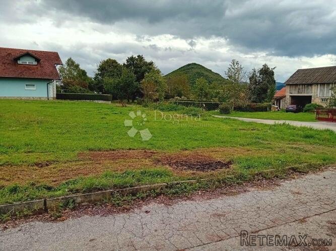 Građevinsko zemljište u Gackoj dolini