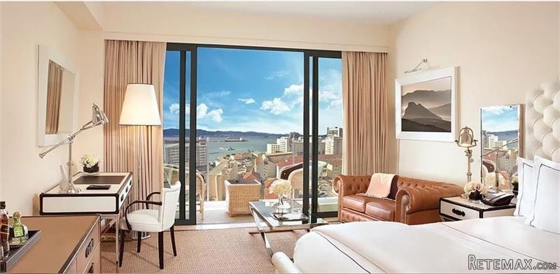 1 bedroom Apartment For Sale: Midtown..