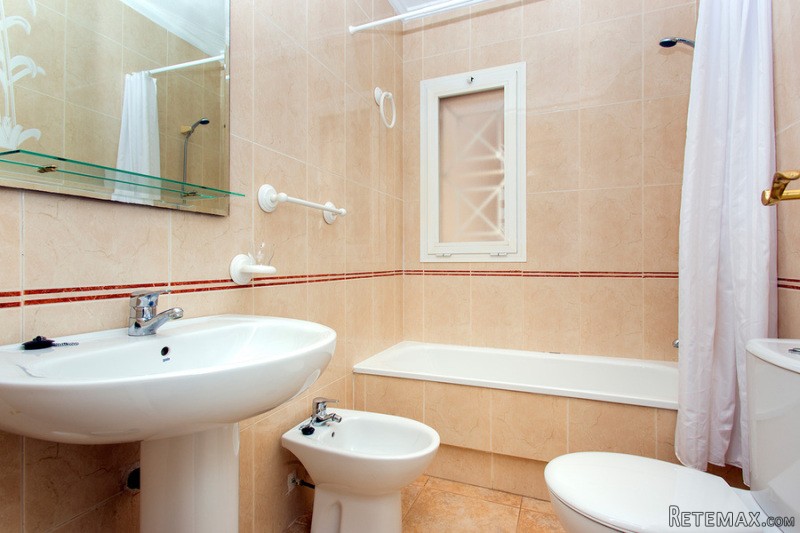 3 Bedrooms - House - Alicante - For Sale