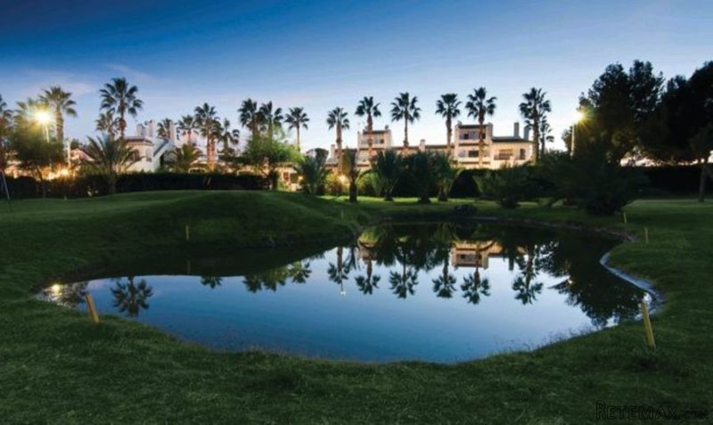 2 Bedrooms - Villa - Alicante - For Sale