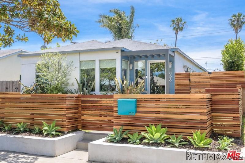 858 Flower Ave | Venice, California..