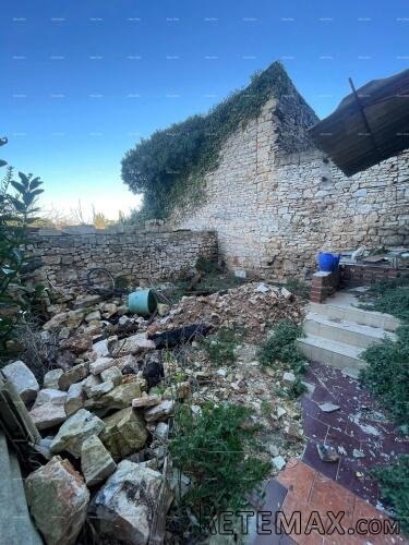 Prodaje se kamena kuća za renovaciju u srcu Vodnjana - 5