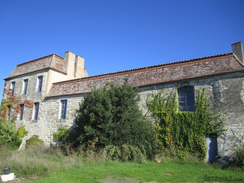 An Impressive French Chateau Close To.. - 2