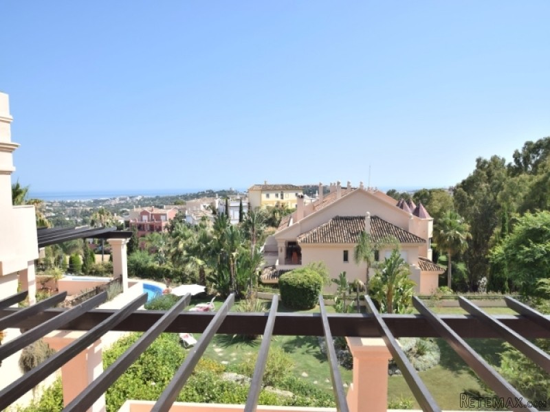 2 Bedroom Apartment For Sale Situated.. - 2