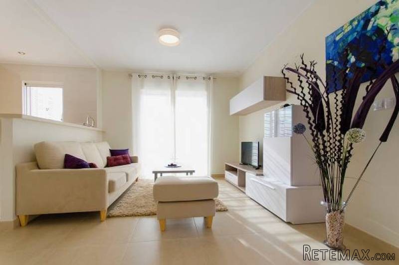 3 Bedroom 2 Bathroom Apartment In.. - 2