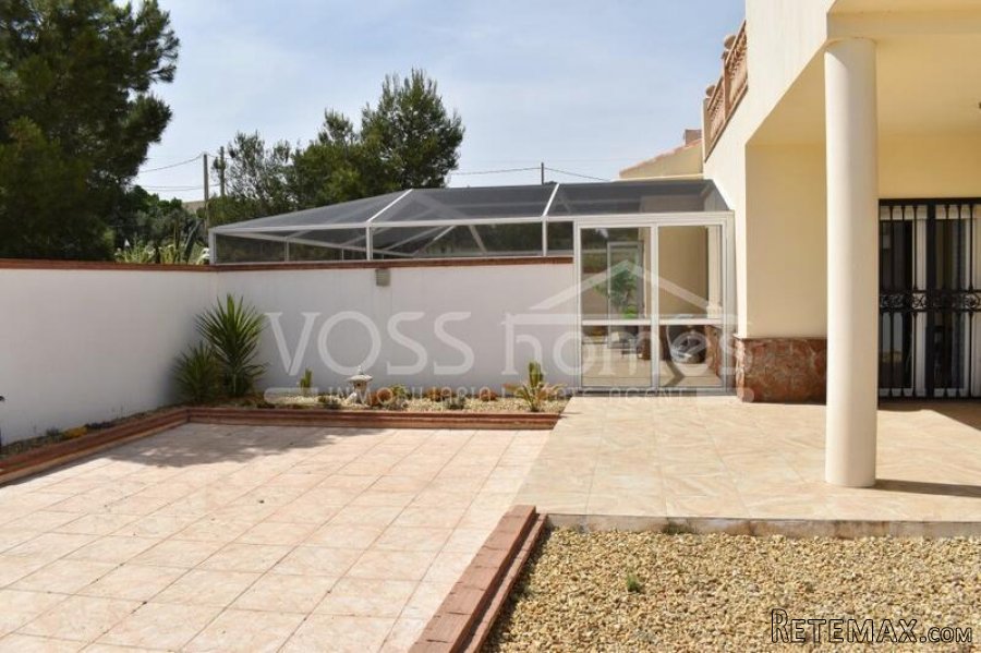 NEW & EXCLUSIVE LISTING FOR VOSS HOMES - A beautifully.. - 12