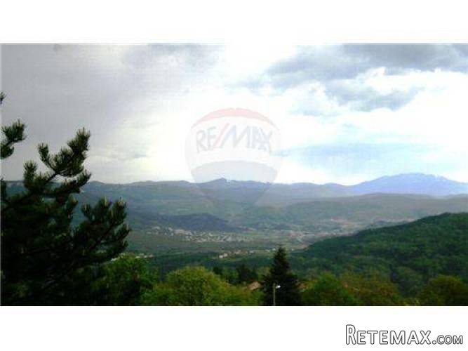 PREKRASNA STANCIJA 33000 M2 S RUŠEVINOM ZA OBNOVU - 2