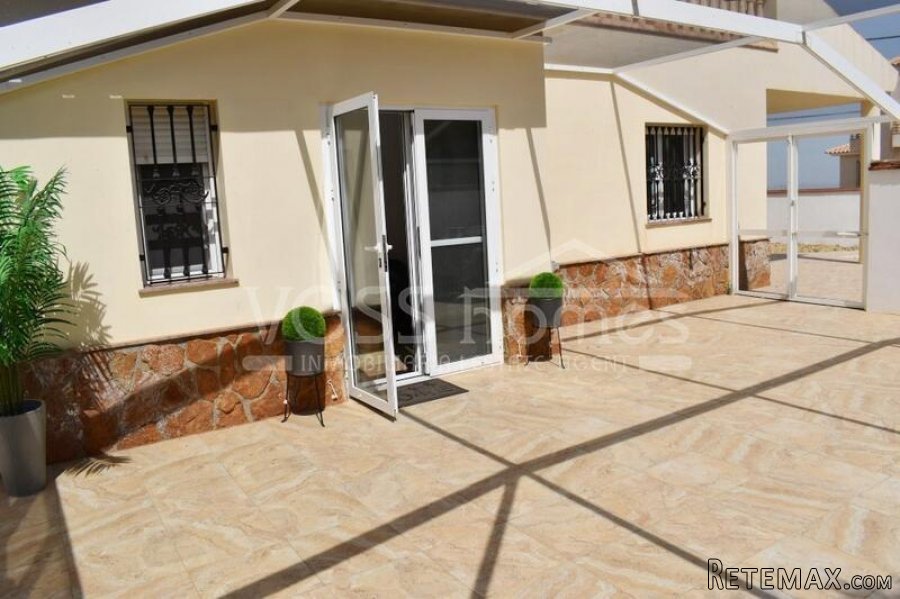 NEW & EXCLUSIVE LISTING FOR VOSS HOMES - A beautifully.. - 13