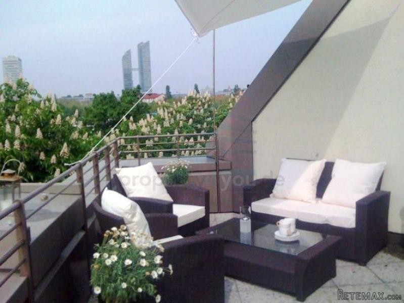 2,5-Zimmer Wohnung mit Dachterrasse -..