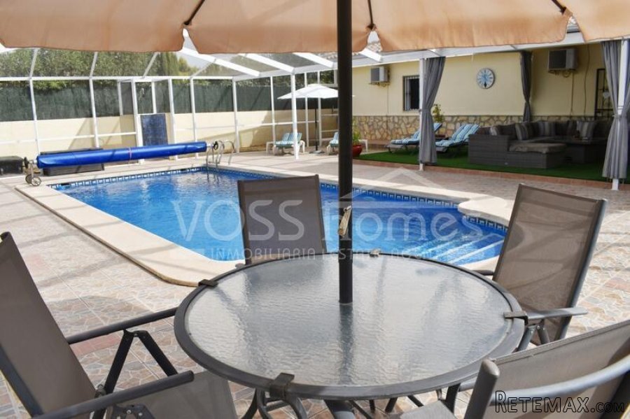 NEW LISTING FOR VOSS HOMES - A truly stunning, beautifully.. - 14