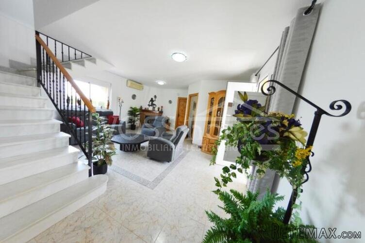NEW LISTING TO VOSS HOMES - Uniquely designed, fully.. - 15