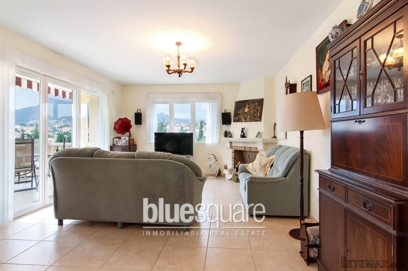 Well-maintained 3-bedroom house - 2