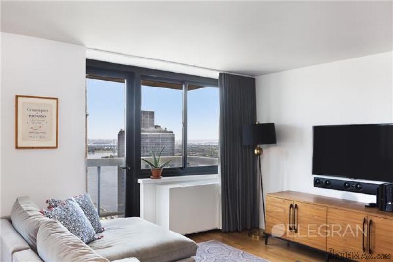 2 Bedrooms - Condo - New York State -.. - 2