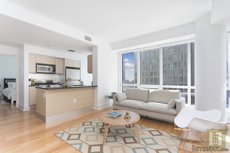 1 bedroom Apartment For Sale: 350 WEST.. - 2
