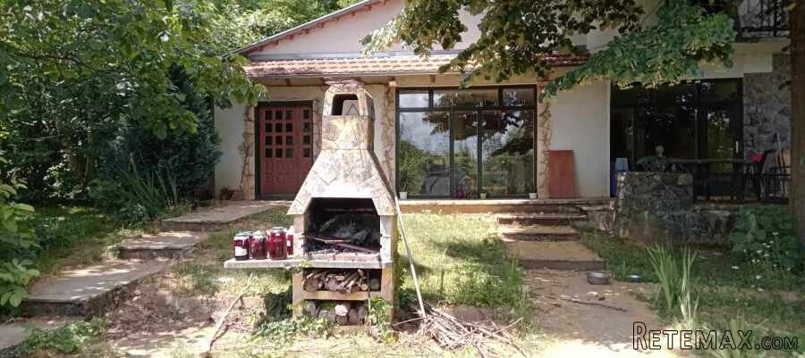 Kuca Đurđevac sa okucnicom 20.000m2 i pomocnim objektima - 8