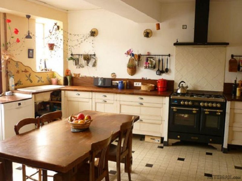 Village House With Non Attached Garden - 2