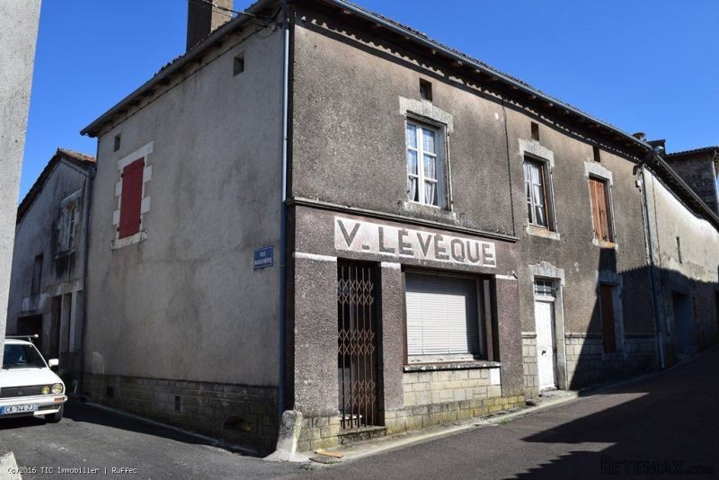 Building To Renovate Completely - In..
