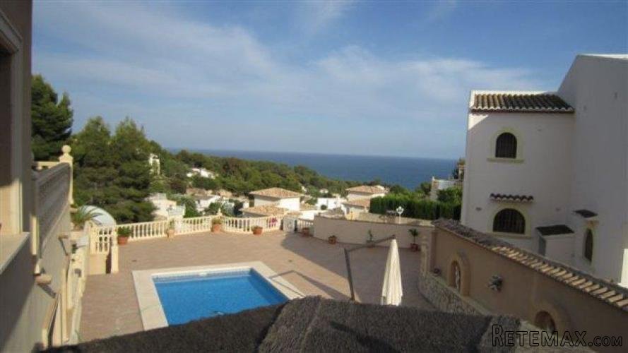 VILLA CLOSE TO THE SEA... - 2