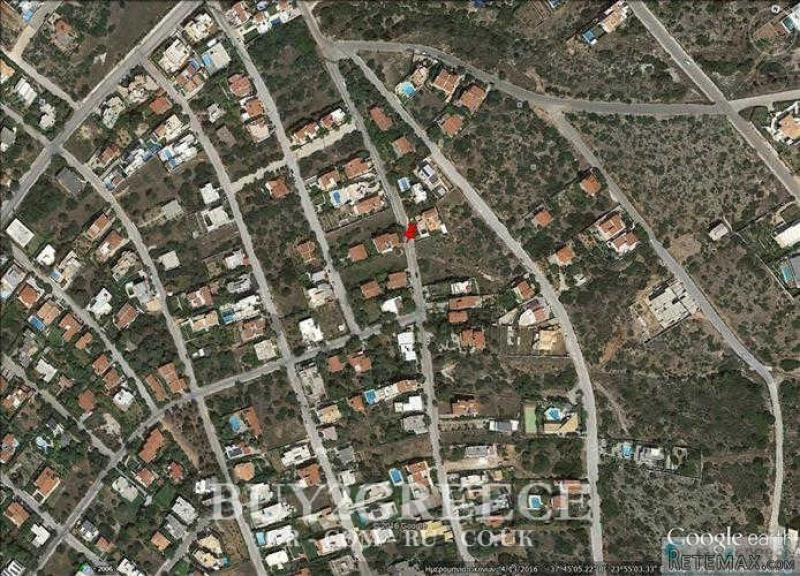 Β678 - FOR SALE LAND OF 830m2
