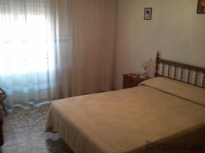 Apartamento situado en Torrevieja en la provincia de.. - 4