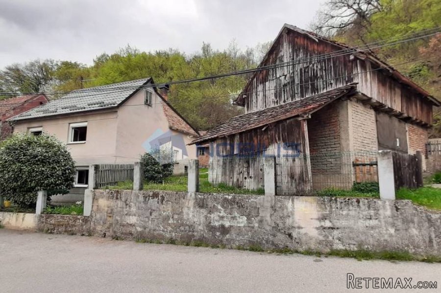 Zagreb, Mikulići, kuća 135 m2 + okućnica 342 m2 - SNIŽENO - 4
