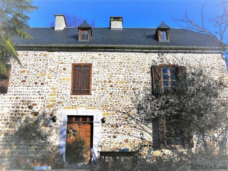 5 Bedrooms - House - Midi-Pyrenees -..