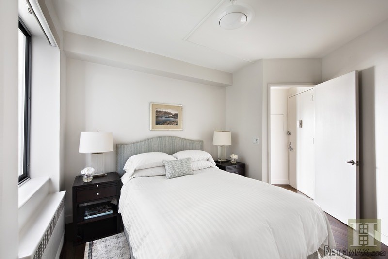 1 bedroom Apartment For Sale: 167 PERRY.. - 2
