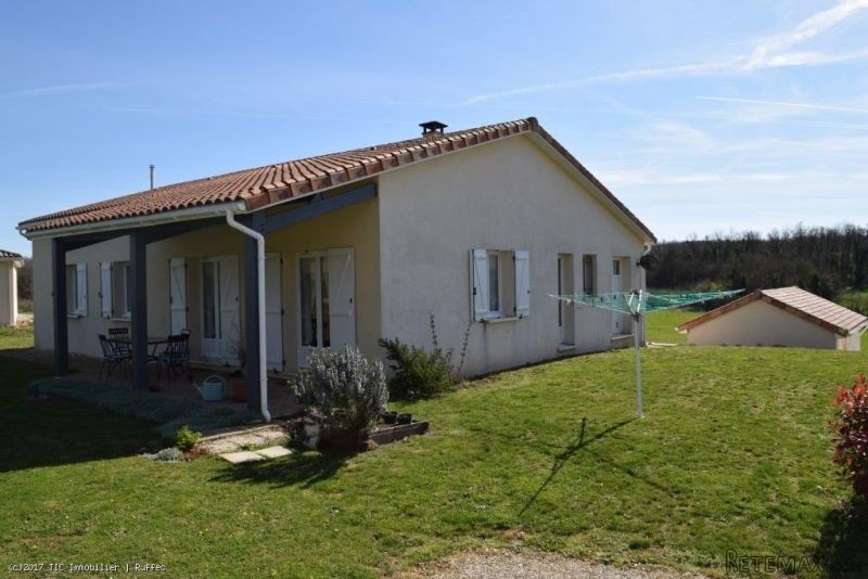 Spacious Modern 3 Bedroom Bungalow With.. - 2