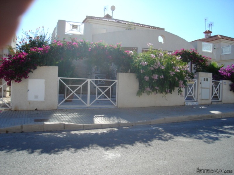 Playa Flamenca 3 Bed Bungalow Ag0007 - 2