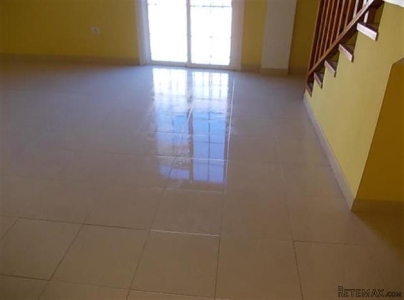 Duplex For Sale in San Cristobal De La.. - 2