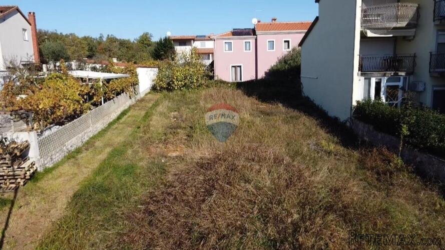Poreč, Varvari - atraktivno zemljište na dobroj lokaciji - 3