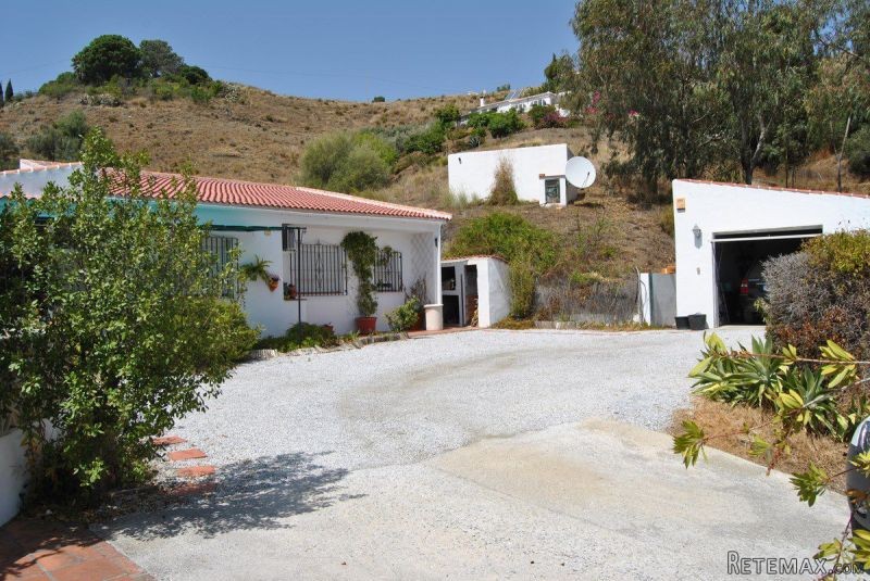 Country Houses for Sale in Torrox.. - 2