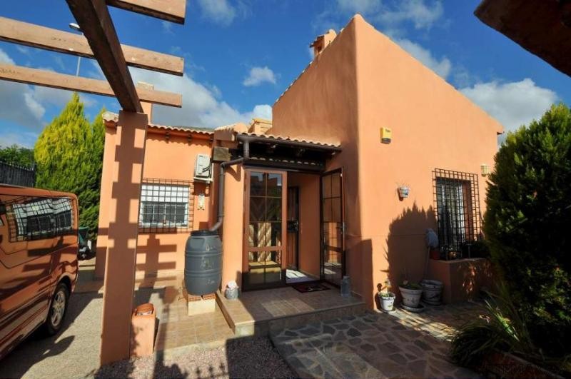 2 bed Urbanisation House Community Pool..