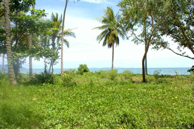 Long Beach - 10 Rai Sea Front Land in..