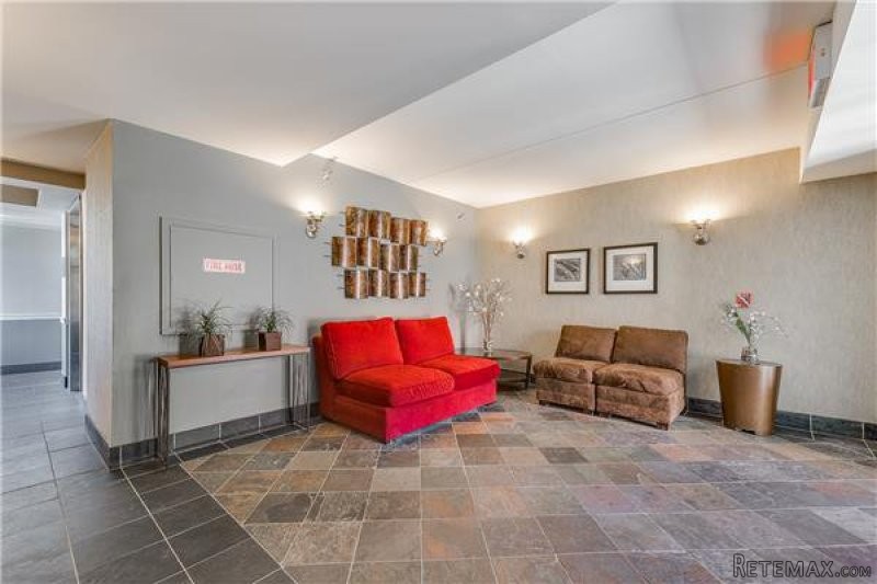 2 Bedrooms - Condo - New York State -..