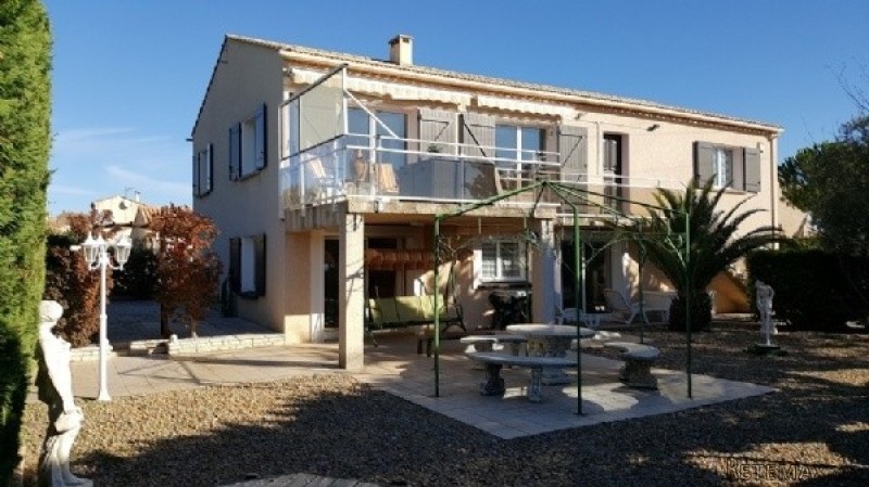 Nice Villa With 120 M2 Plus An..