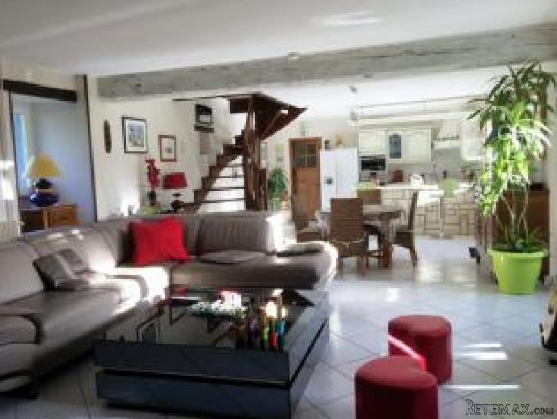 Beautifully Presented French Longere.. - 2